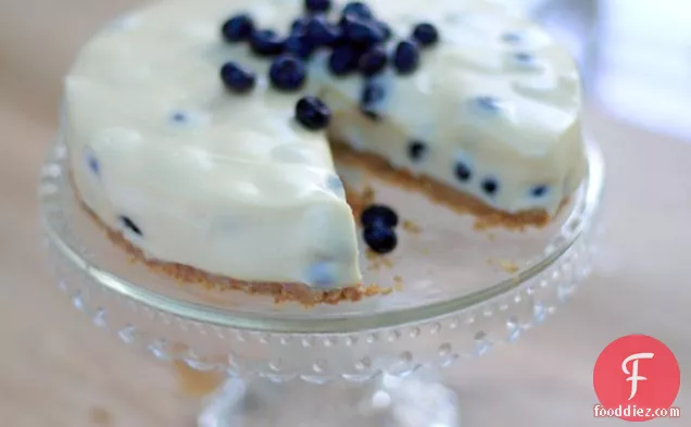 Blueberry And White Chocolate Cheesecake