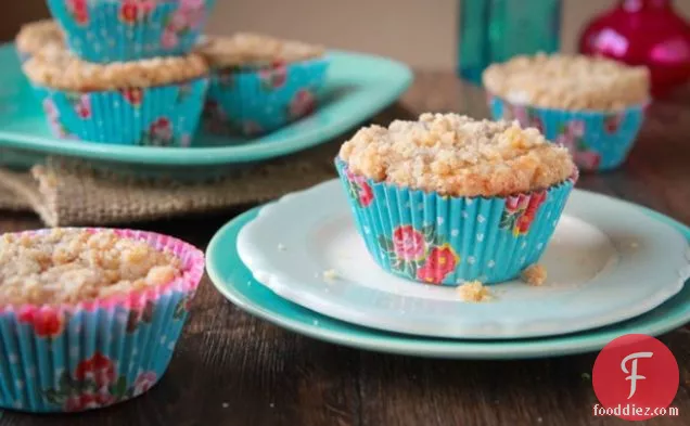 Vegan Blueberry Streusel Muffins