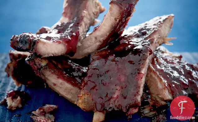 ब्लूबेरी-घुटा हुआ पसलियों