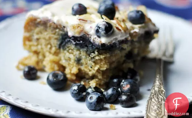 Blueberry Banana Cake With Cream Cheese Icing