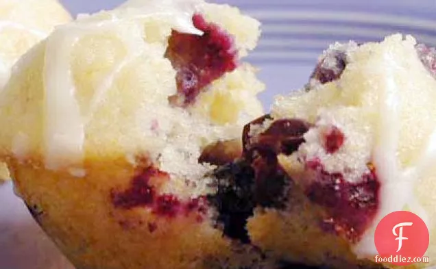Polenta-Blueberry Cakes