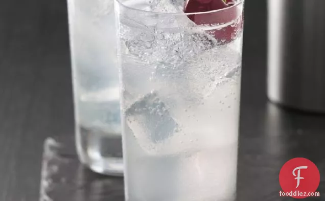 Cherry Slice Vodka Cocktail Recipe