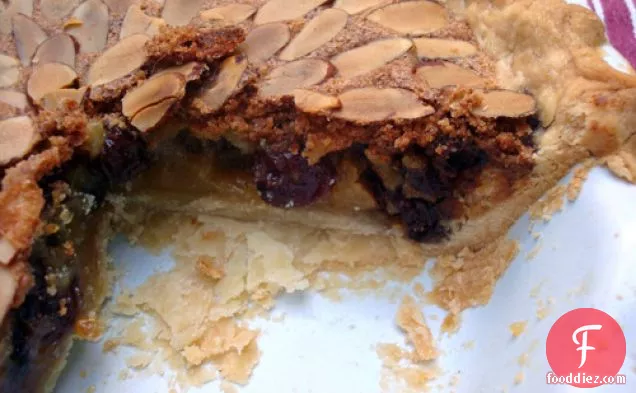 Cakespy: Cherry Almond Osgood Pie