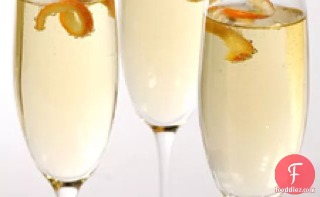 Mandarin Cocktail