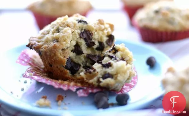 Chocolate Chip Muffins With Coconut Streusel
