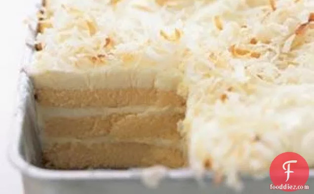टोस्टेड-नारियल रेफ्रिजरेटर केक