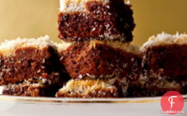 चॉकलेट, नारियल और बादाम चुंबन