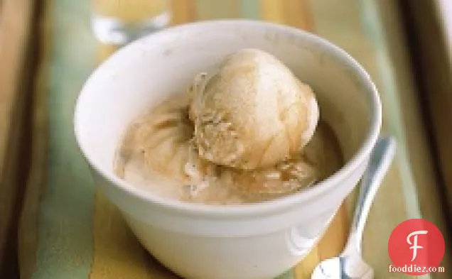 कॉफी आइसक्रीम अफोगेटो