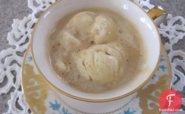 Amaretto Affogato