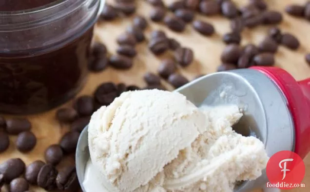 Coffee Ice Cream With Hot Fudge Sauce