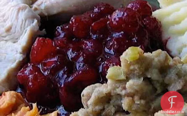 Healthy & Delicious: Pioneer Woman's Cranberry Sauce