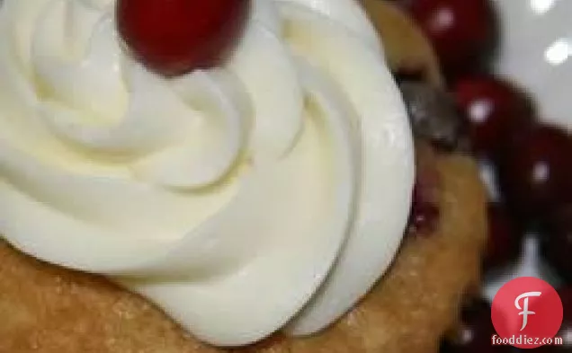 White Chocolate-cranberry Cake