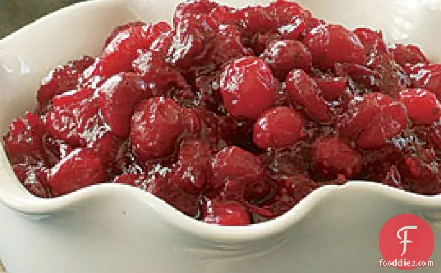 Cranberry Sauce With Vanilla, Maple Syrup & Cassis