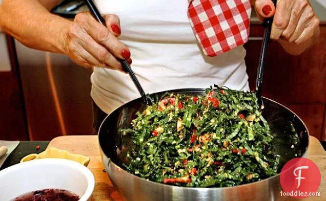 Kale Salad With Cranberries And Walnuts