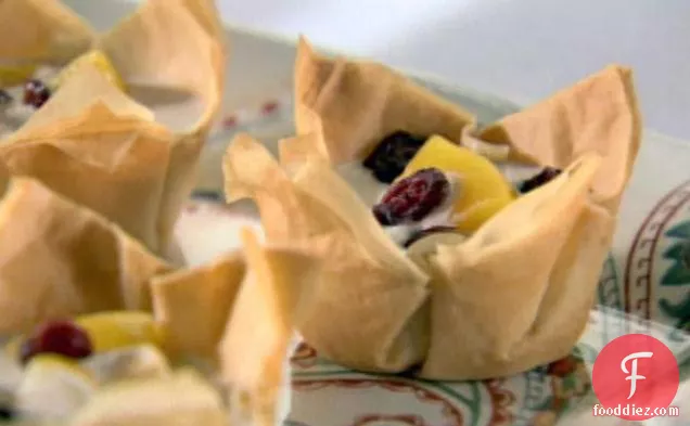 Spiced Peaches and Cranberries in Phyllo Cups