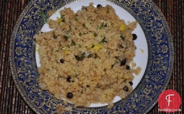 Couscous With Coriander, Lemon And Currants (for Stuffing A Chi