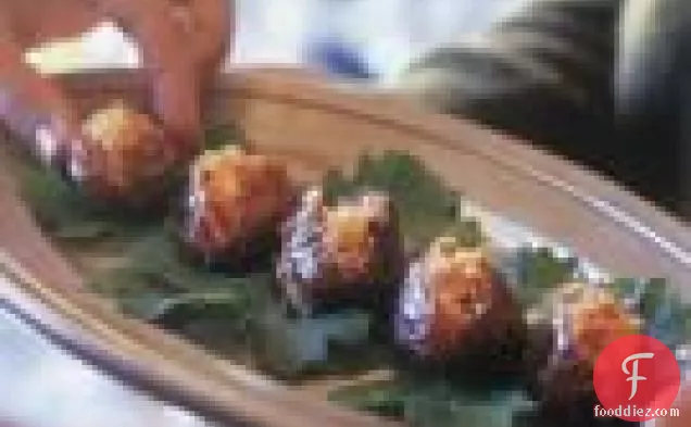 Dates Stuffed With Goat Cheese