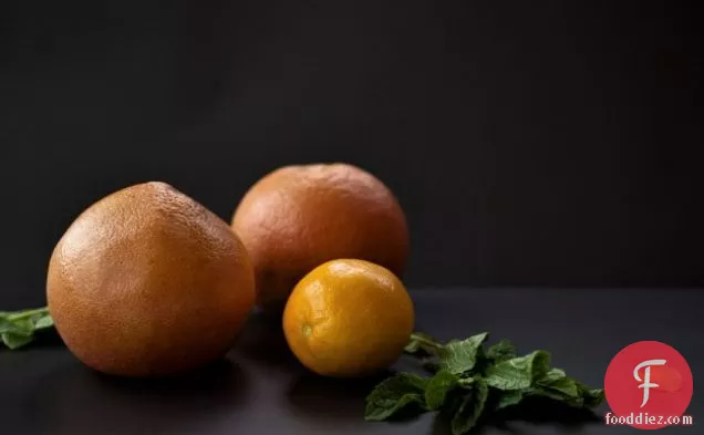 मीठे दूध ग्रैनिटा के साथ अंगूर का सलाद