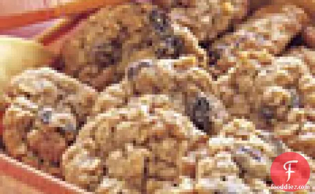 Oatmeal Cookies with Raisins, Dates, and Walnuts