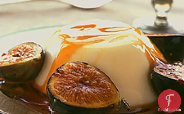 Panna Cotta With Figs