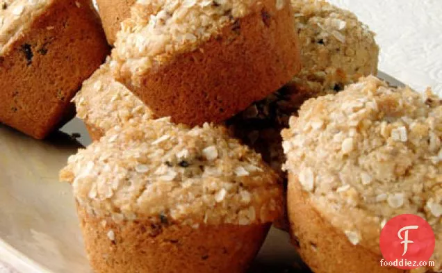Oat-Topped Fig Muffins