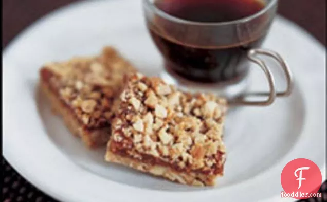 Oatmeal Almond-fig Bars