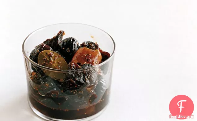 Peppery Fig and Cider Compote