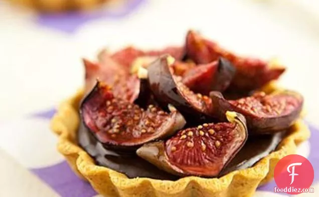 Gluten & Dairy Free Baked Fig & Dark Chocolate Tarts