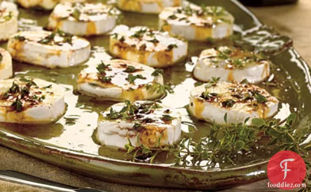 Honey-Peppered Goat Cheese with Fig Balsamic Drizzle