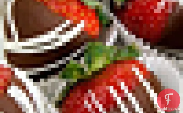 चॉकलेट डूबा स्ट्रॉबेरी