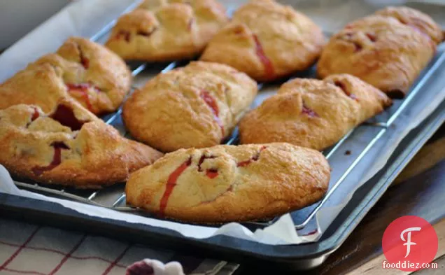 Strawberry Hand Pies With Cream Cheese Pastry