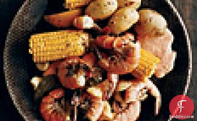 Shrimp Boil with Spicy Horseradish Sauce