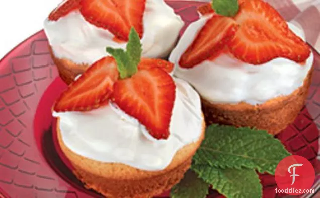 Strawberries & Cupcakes