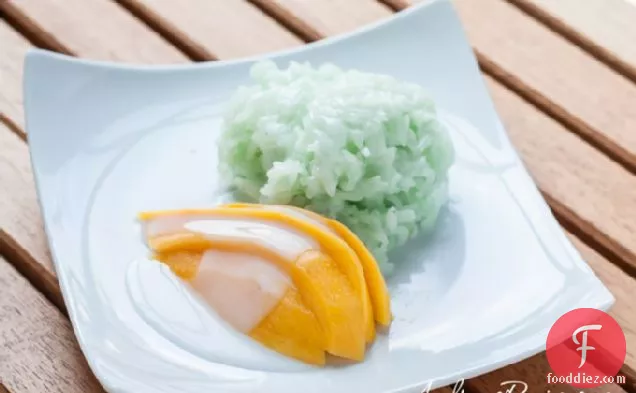 Thai Green Sticky Rice With Mango