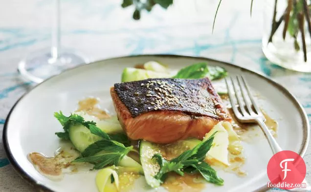 Barbecued Salmon with Green Mango Salad