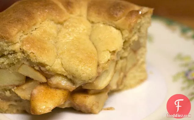 Russian Grandmothers’ Apple Pie Cake