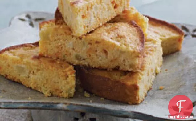 Apple And Cheddar Cake
