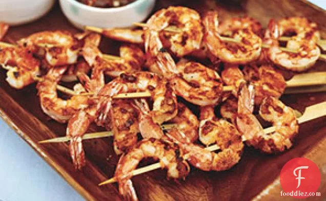 Grilled Shrimp With Spicy Tamarind Dipping Sauce