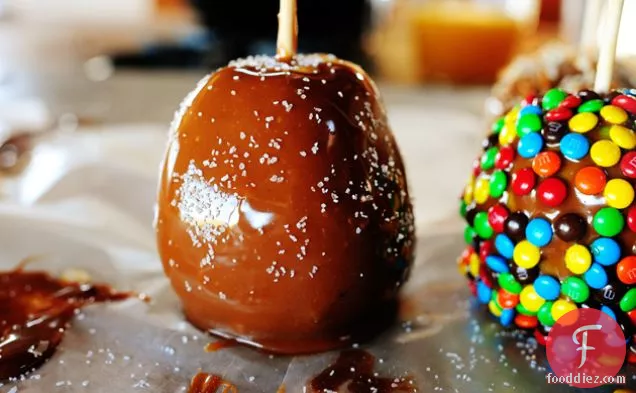 Salted (and Other) Caramel Apples