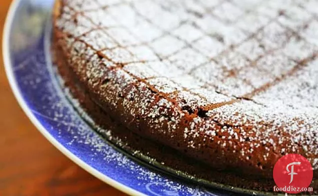 Chipotle Flourless Chocolate Cake