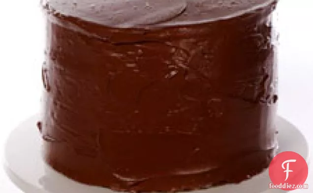 Yellow Butter Cake With Chocolate Frosting
