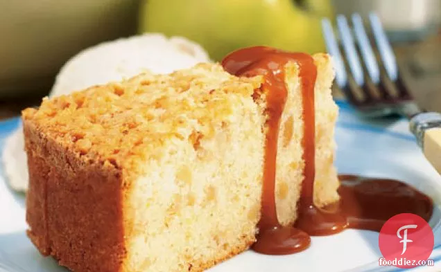 सेब-बादाम ब्राउन बटर केक