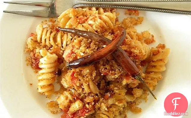 Pasta With Fried Chile Peppers And Bread Crumbs