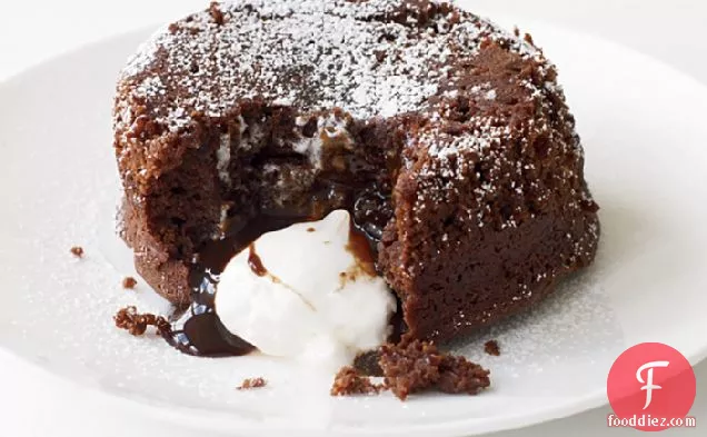 Molten Chocolate Cake with Marshmallow Filling