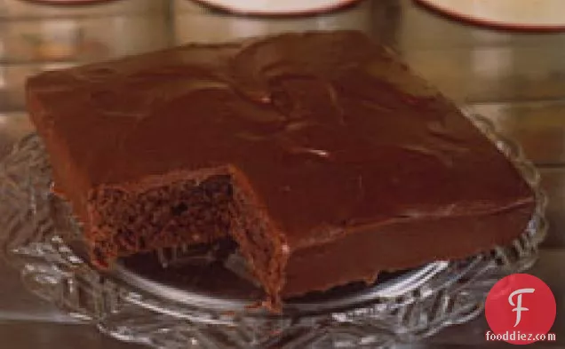 Aunt Sabella's Black Chocolate Cake With Fudge Icing