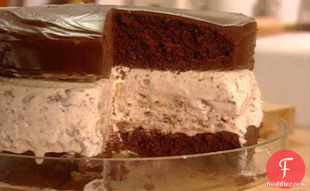 जमे हुए चॉकलेट कुकी केक