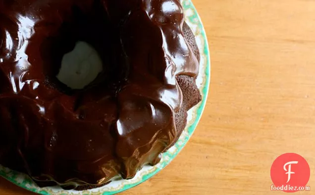 The Best Chocolate Bundt Cake With Chocolate Glaze