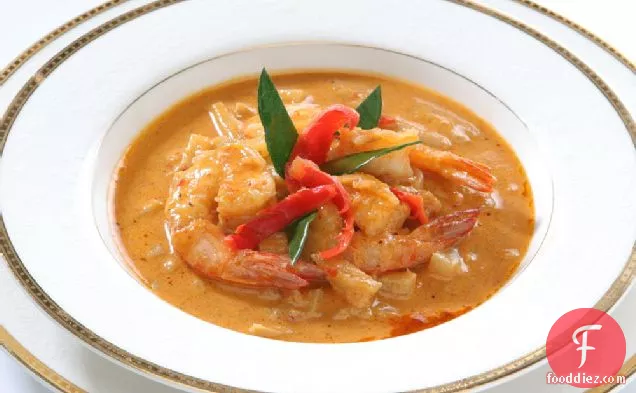 Red Curry Shrimp with Pineapple
