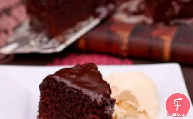 डबल चॉकलेट मड केक