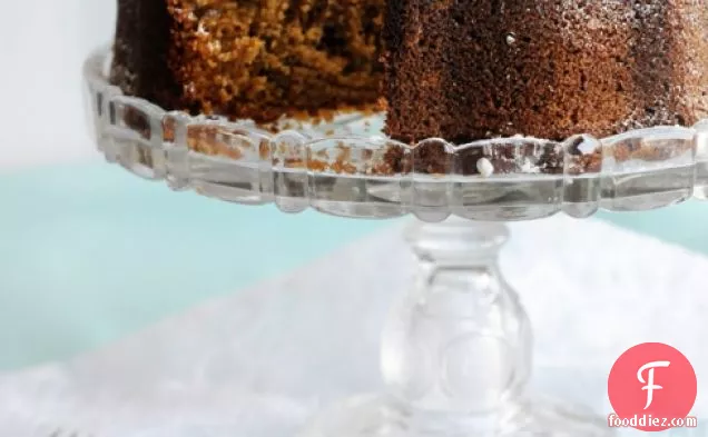 Oatmeal Pumpkin Bundt Cake